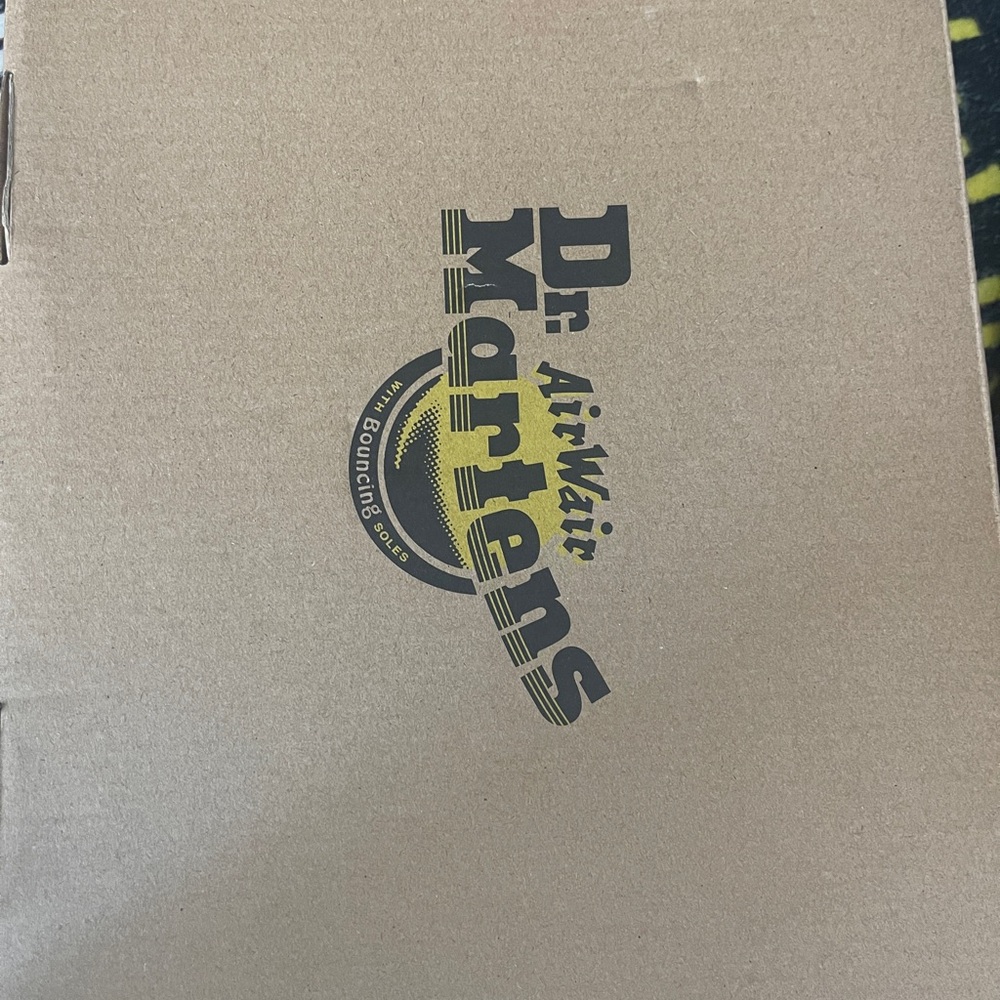Doc Martens - Picture 5 of 7